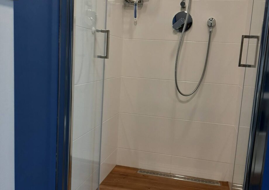 03055956-1f3c-4769-a08c-bf6d01967f1e