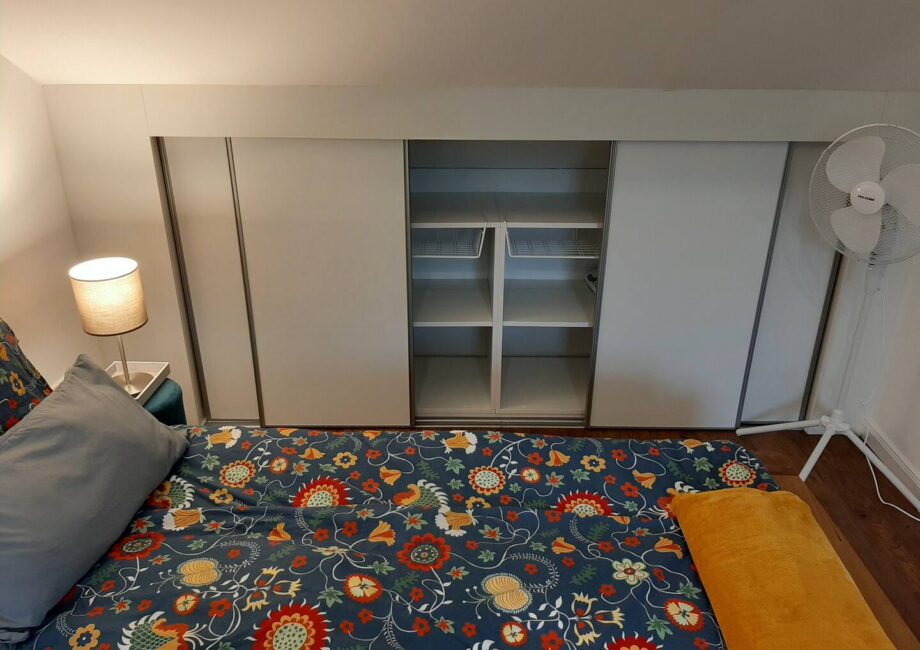 10018df8-5b9c-4c84-ab18-14ce372e9920