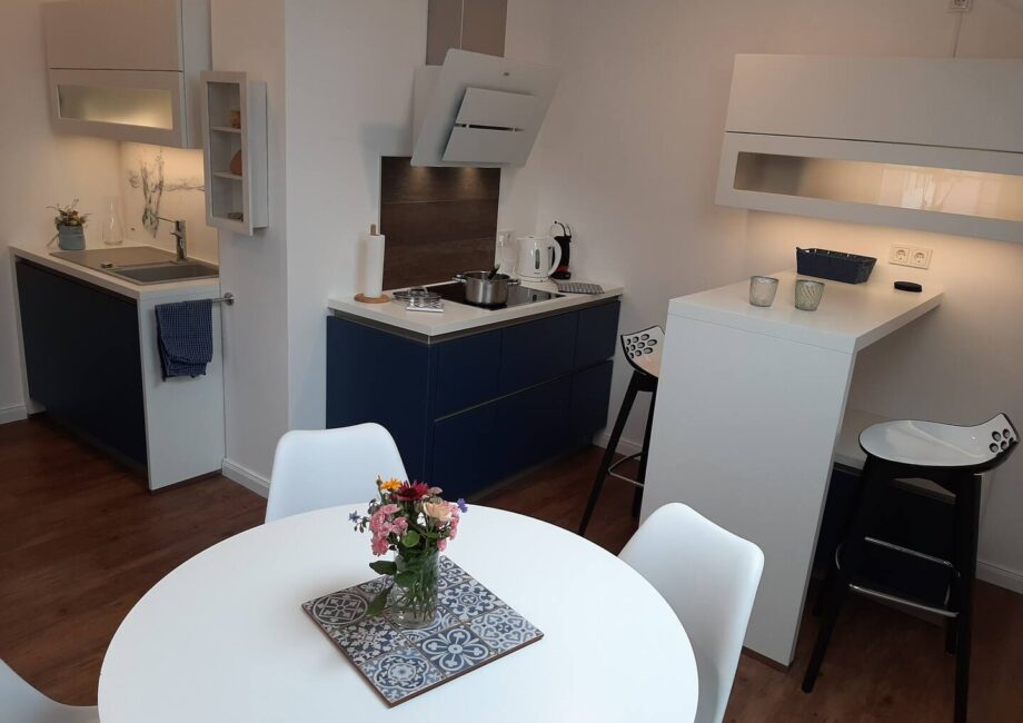 dee56851-4757-4449-8d3a-5073882a470d